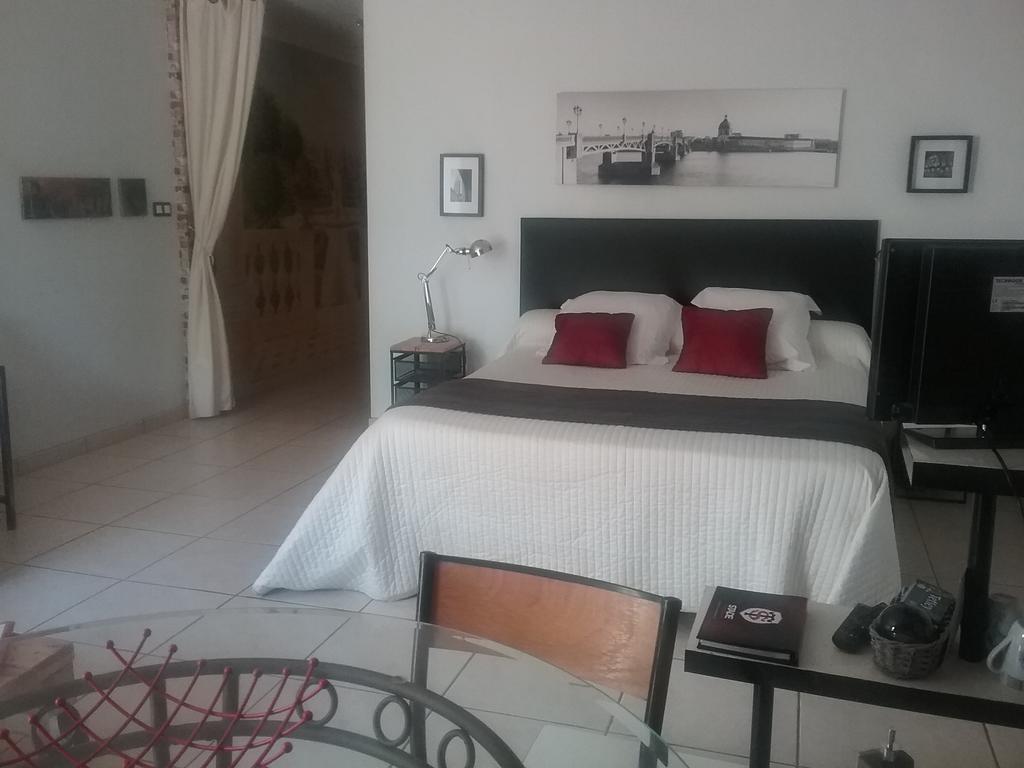 Villa Monplaisir Latrape 외부 사진